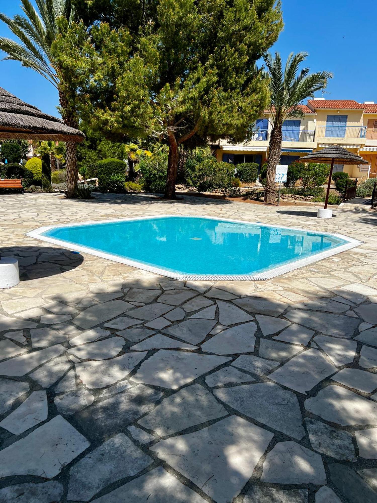 Ocean Sunset Apartment Paphos Exterior foto